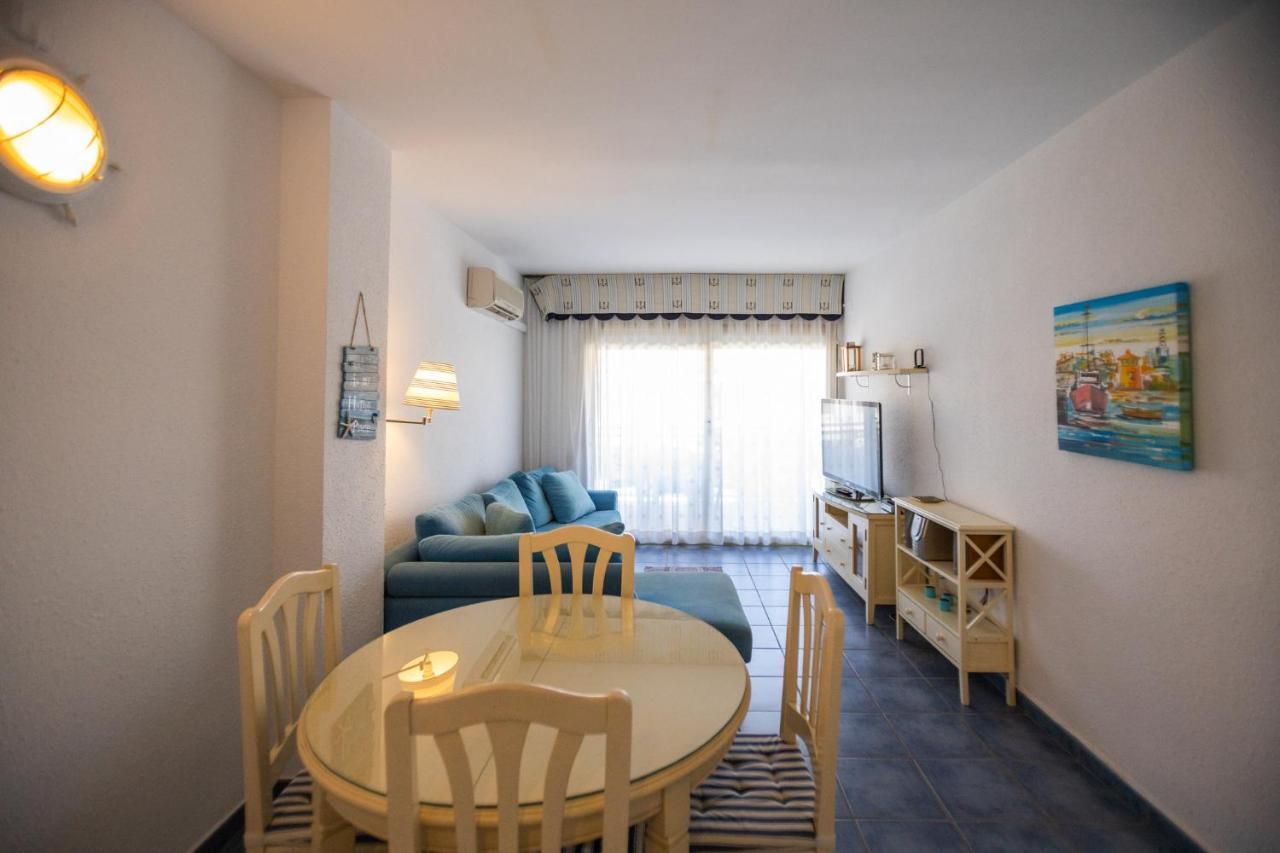 Carrer Golf De Sant Jordi, 2 A Apartment กัมบริลส์ ภายนอก รูปภาพ